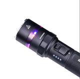 P84 Duty Flashlight with Omnidirectional Signal Light